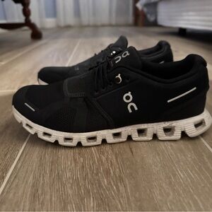 On Women’s Cloud 5 Athletic Shoes